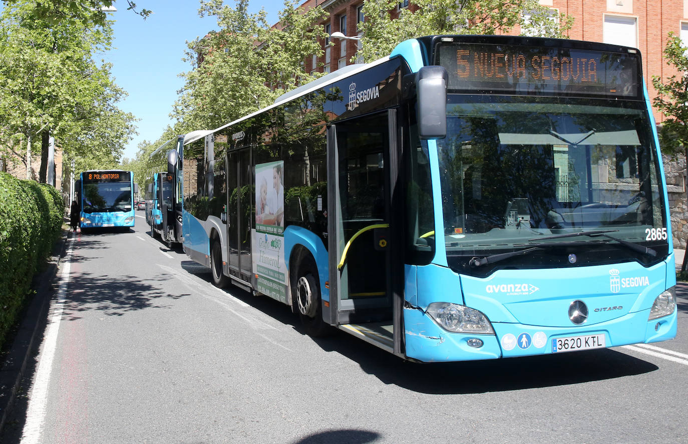 Fotografías del accidente en la avenida Padre Claret