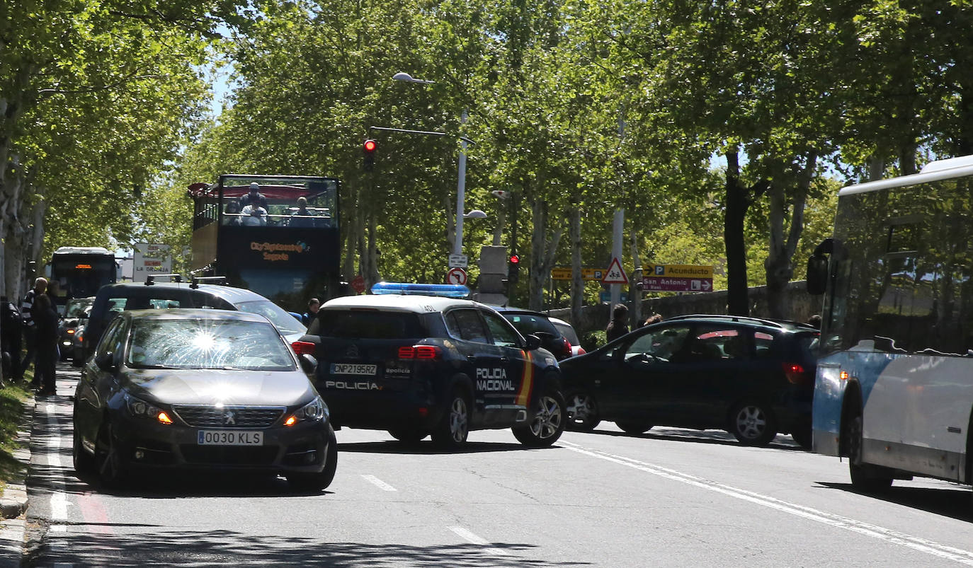 Fotografías del accidente en la avenida Padre Claret
