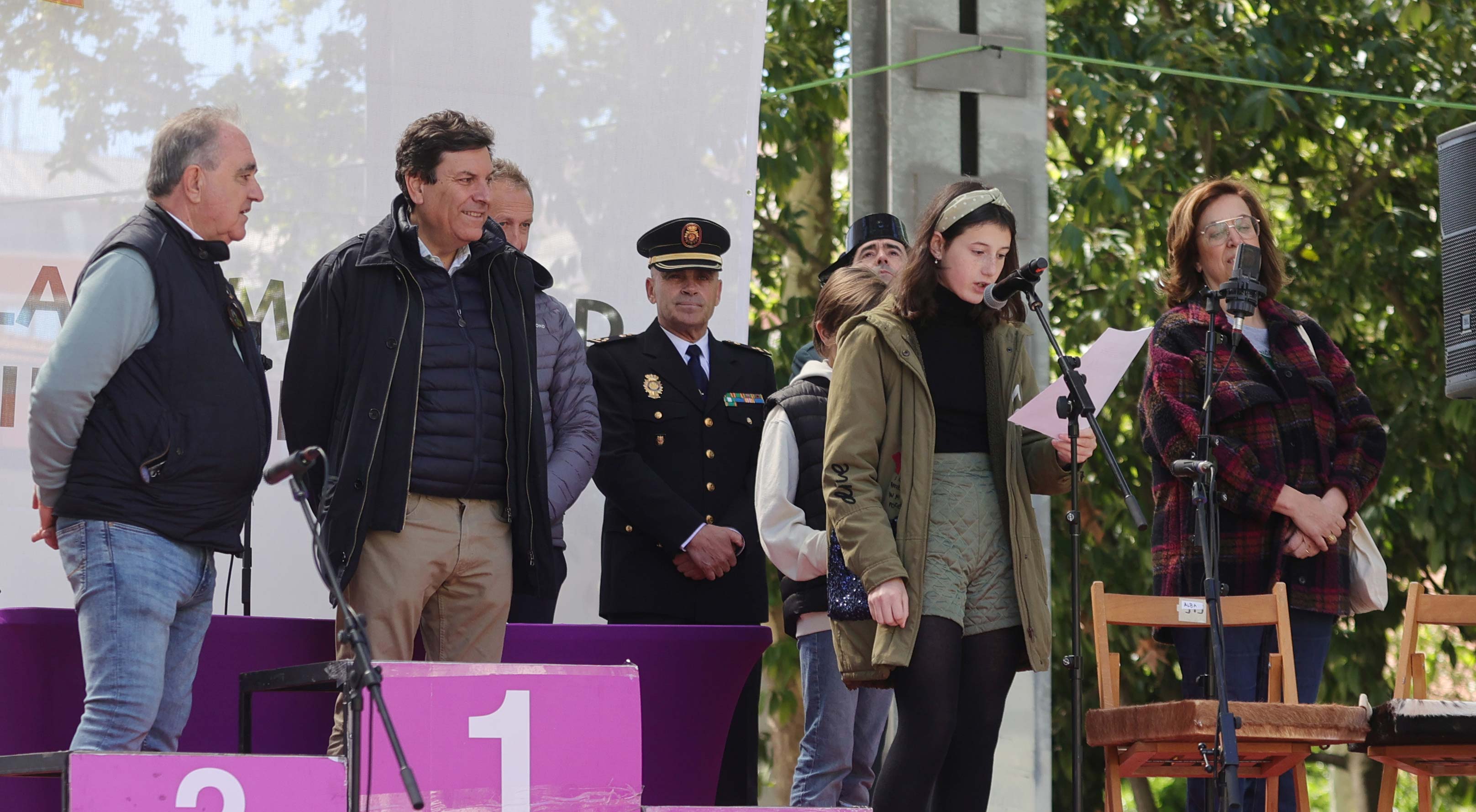 Bailes y casetas por el Día de la Comunidad en Palencia