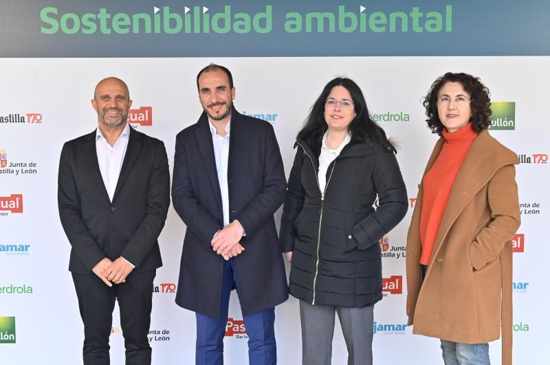 Ricardo Fortuoso, Víctor Fernández, Iris Izquierdo y Carmen Martín.