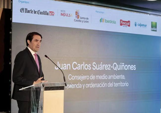 El consejero Suárez-Quiñones, en su intervención en la entrega de los premios.