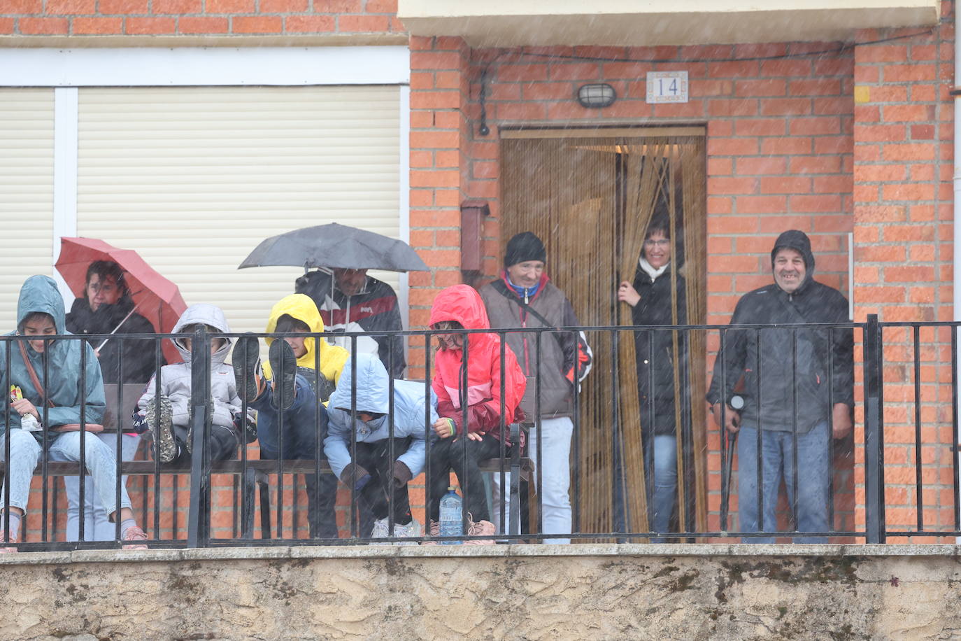 El encierro en San Román de Hornija, en imágenes