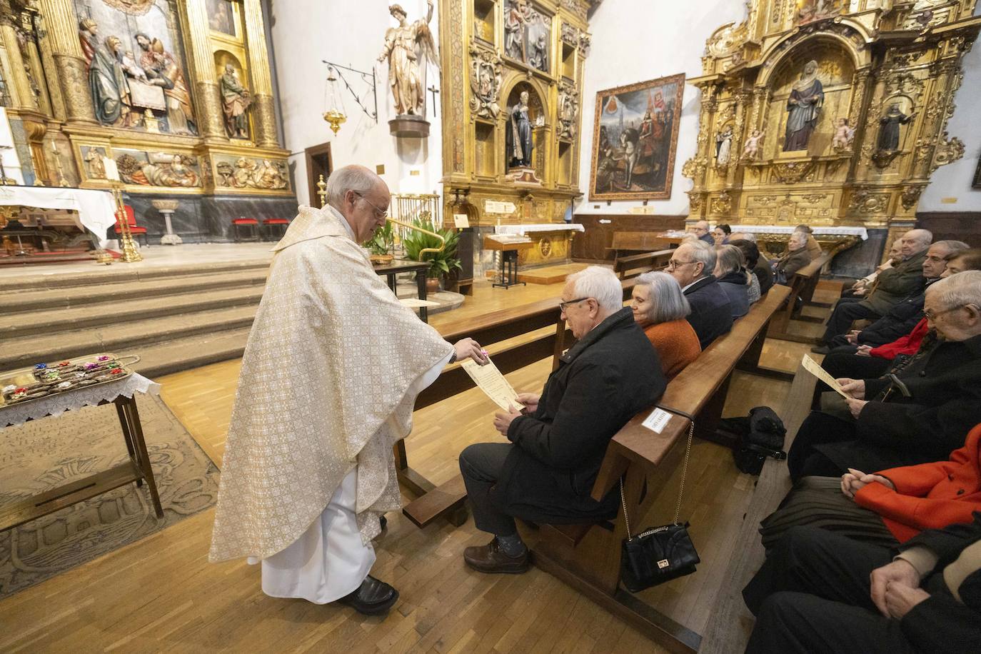 Las bodas de oro y de plata de 22 matrimonios, en imágenes