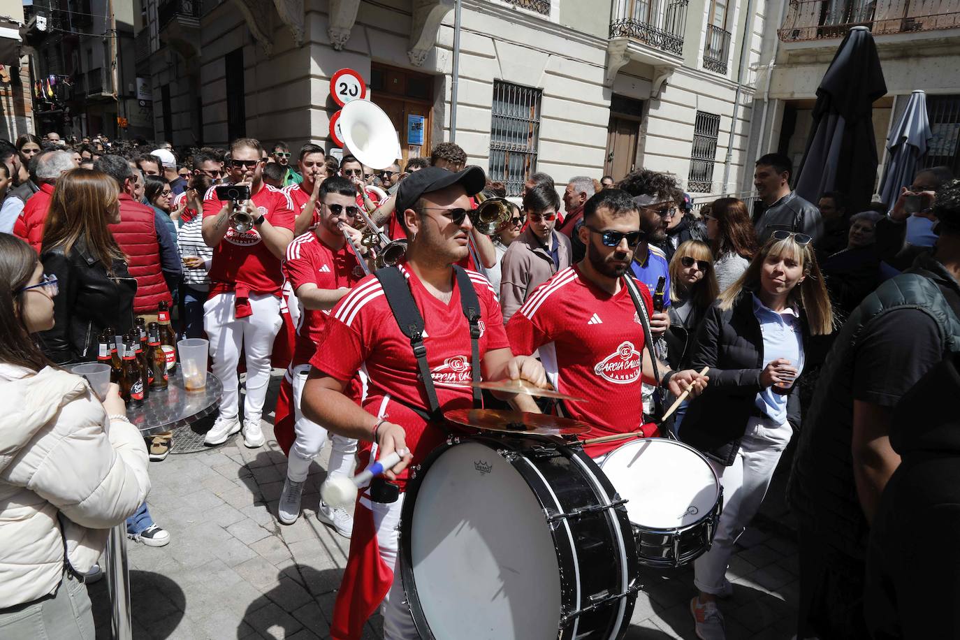 La segunda jornada de charangas de Peñafiel, en imágenes