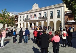 La localidad acogió este domingo una marcha en favor de Manos Unidas.