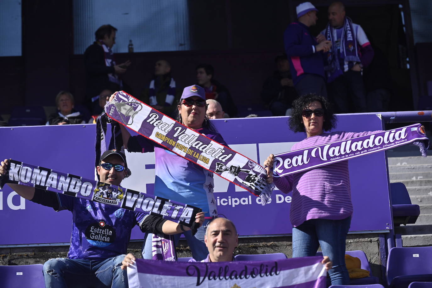 Búscate en la grada del estadio José Zorrilla (4/4)