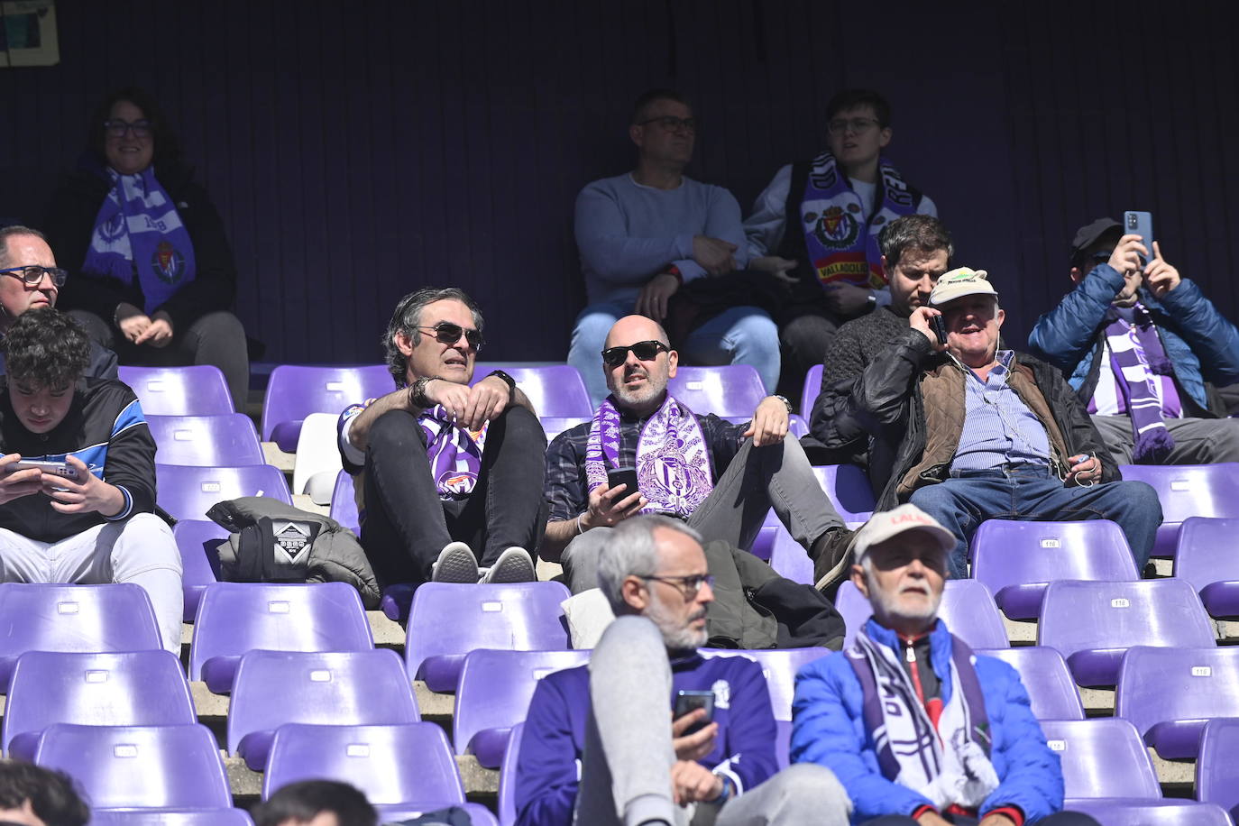 Búscate en la grada del estadio José Zorrilla (3/4)