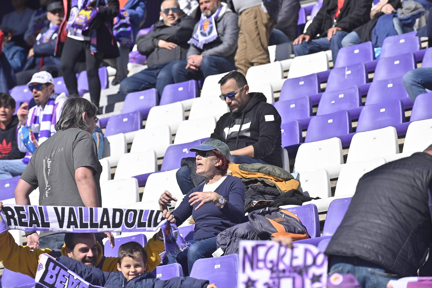 Búscate en la grada del estadio José Zorrilla (3/4)