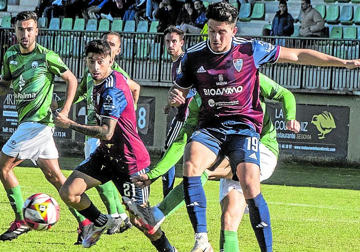 Álvaro Merencio, durante el partido de la primera vuelta ante el Atlético Paso.