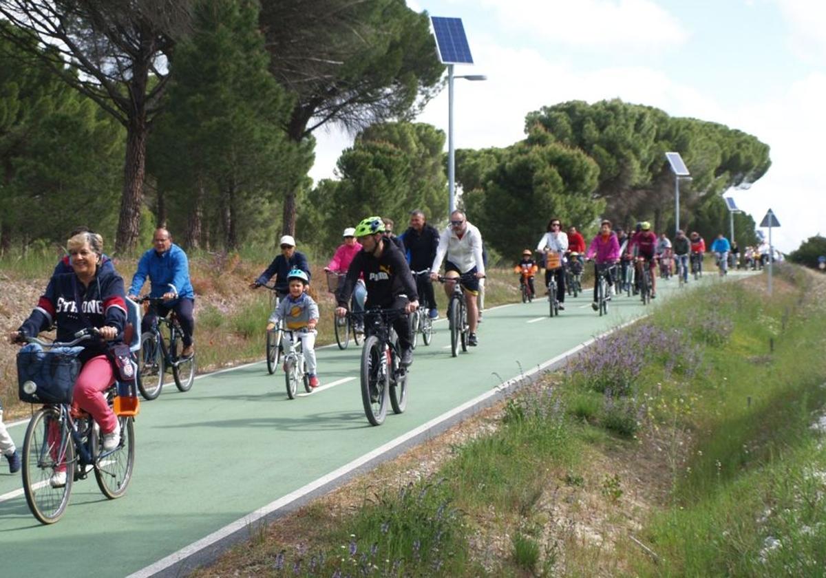 Algunos de los participantes del Día de la Bici.