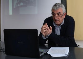 González Delgado, en la presentación de su último libro, el jueves en el Colegio de Arquitectos.