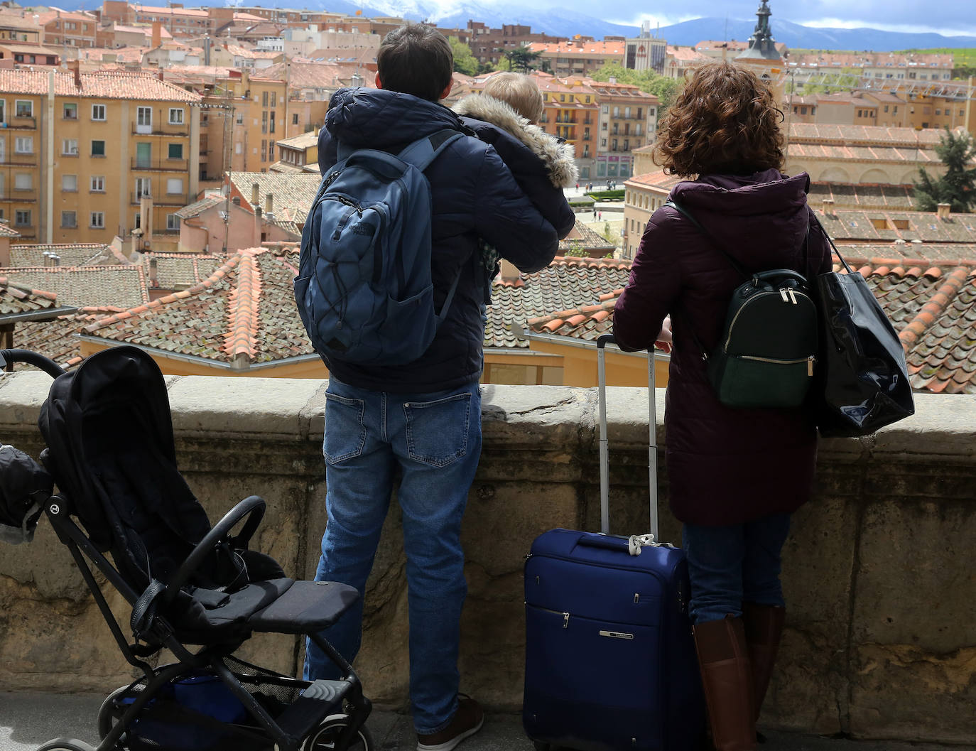 El mal tiempo frena la llegada de turistas a Segovia