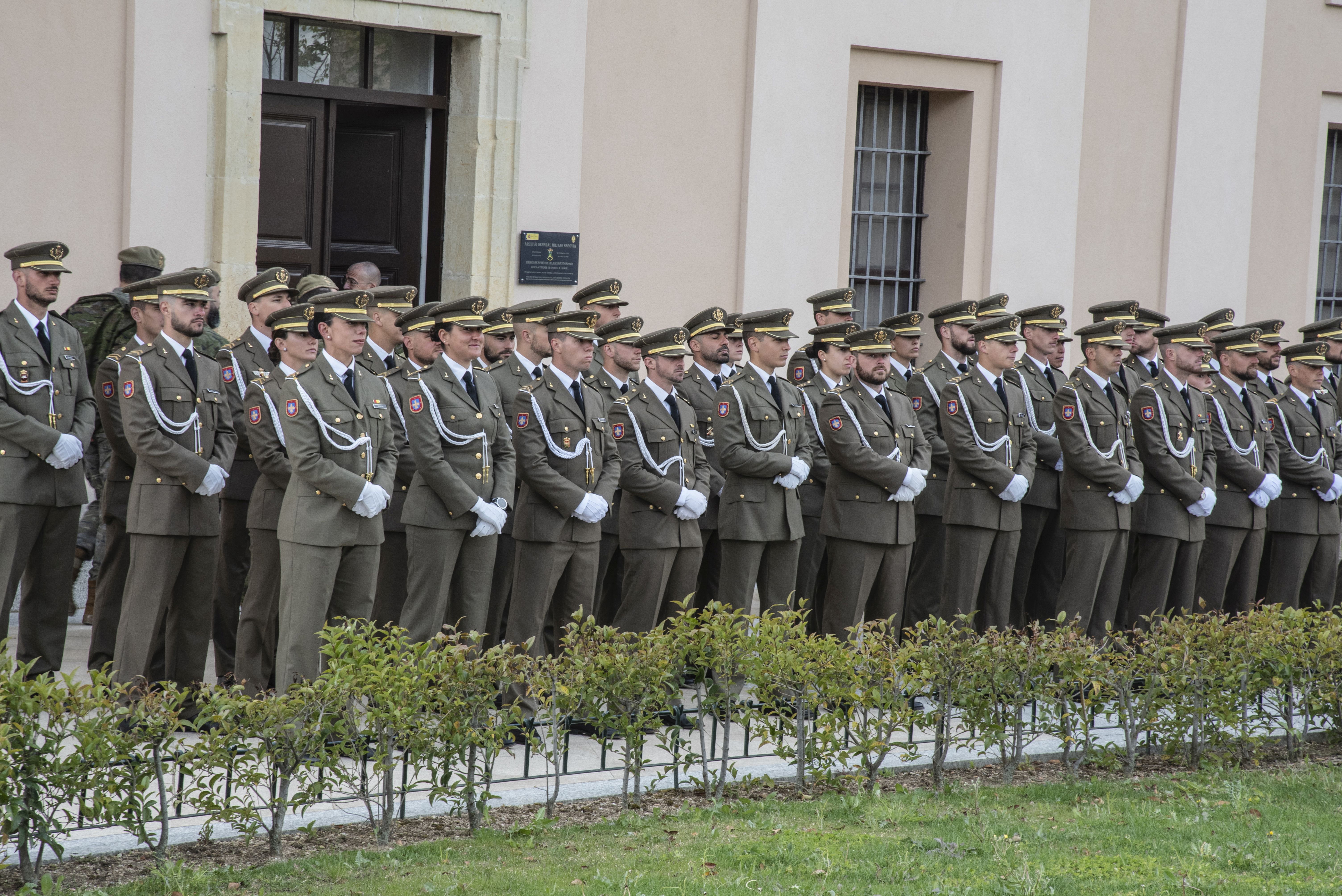 El homenaje a Daoiz y Velarde, en imágenes