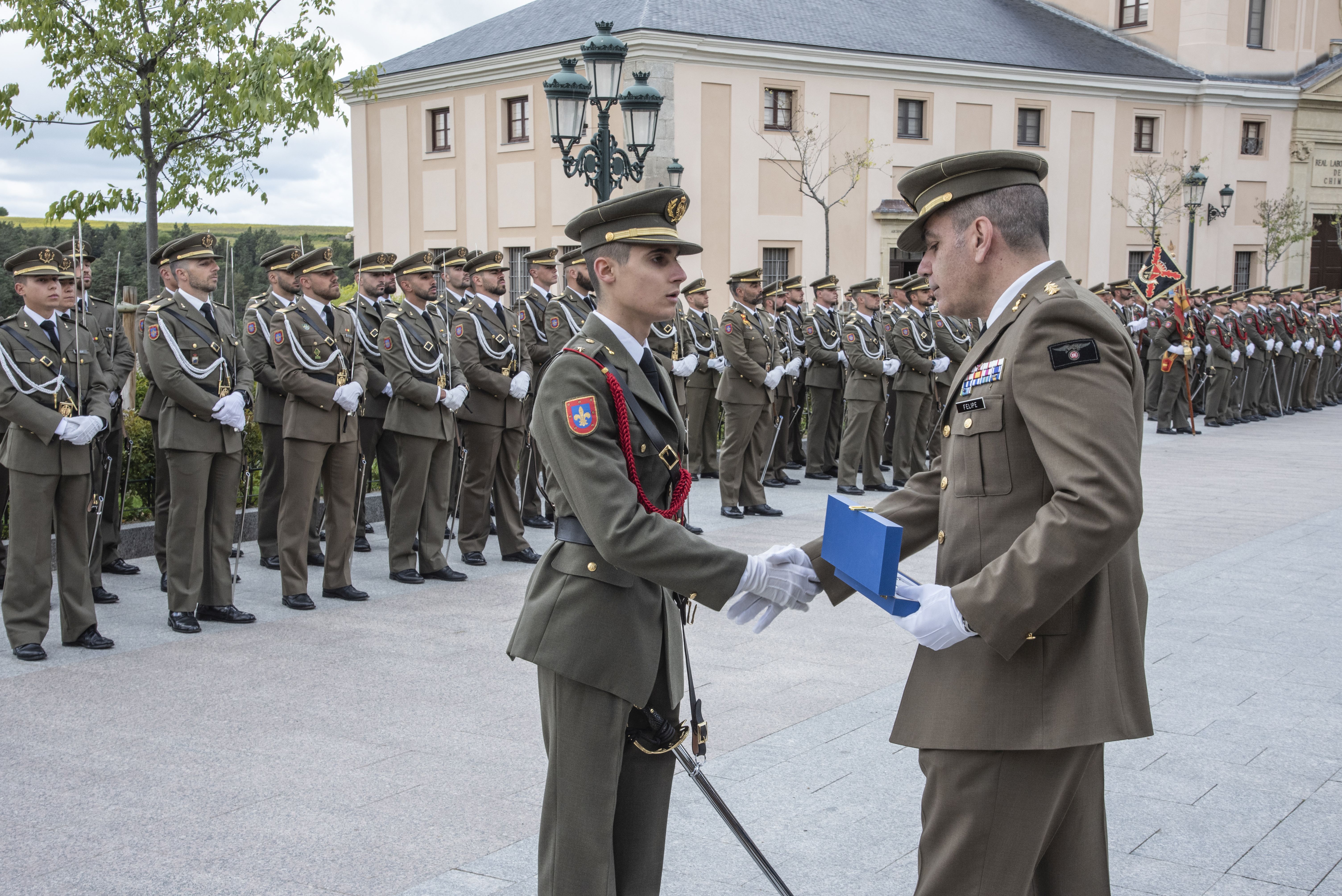 El homenaje a Daoiz y Velarde, en imágenes