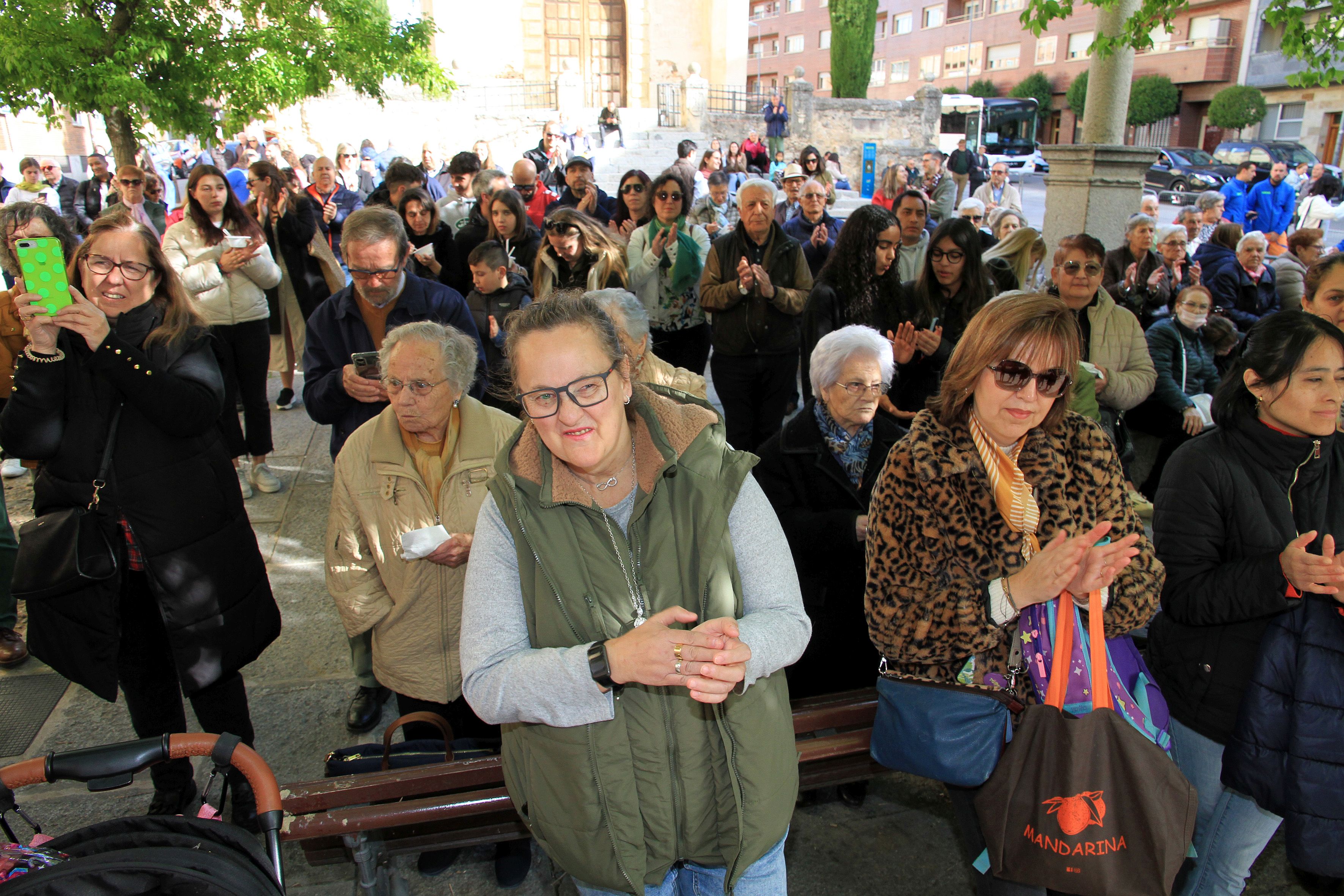 La subida del mayo en el Cristo del Mercado