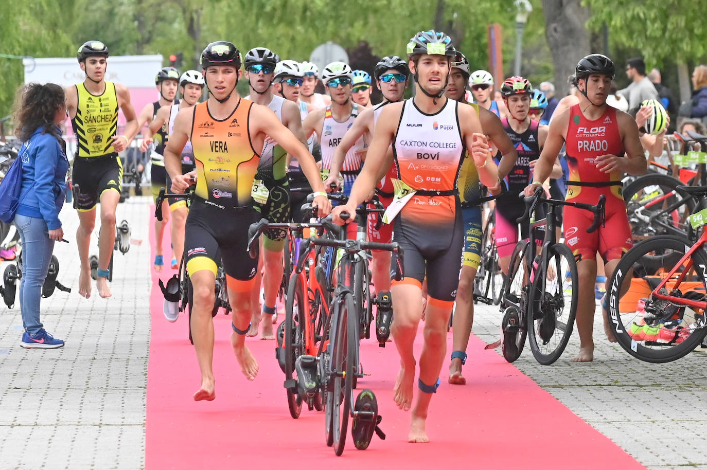 Las imágenes del triatlón de Valladolid
