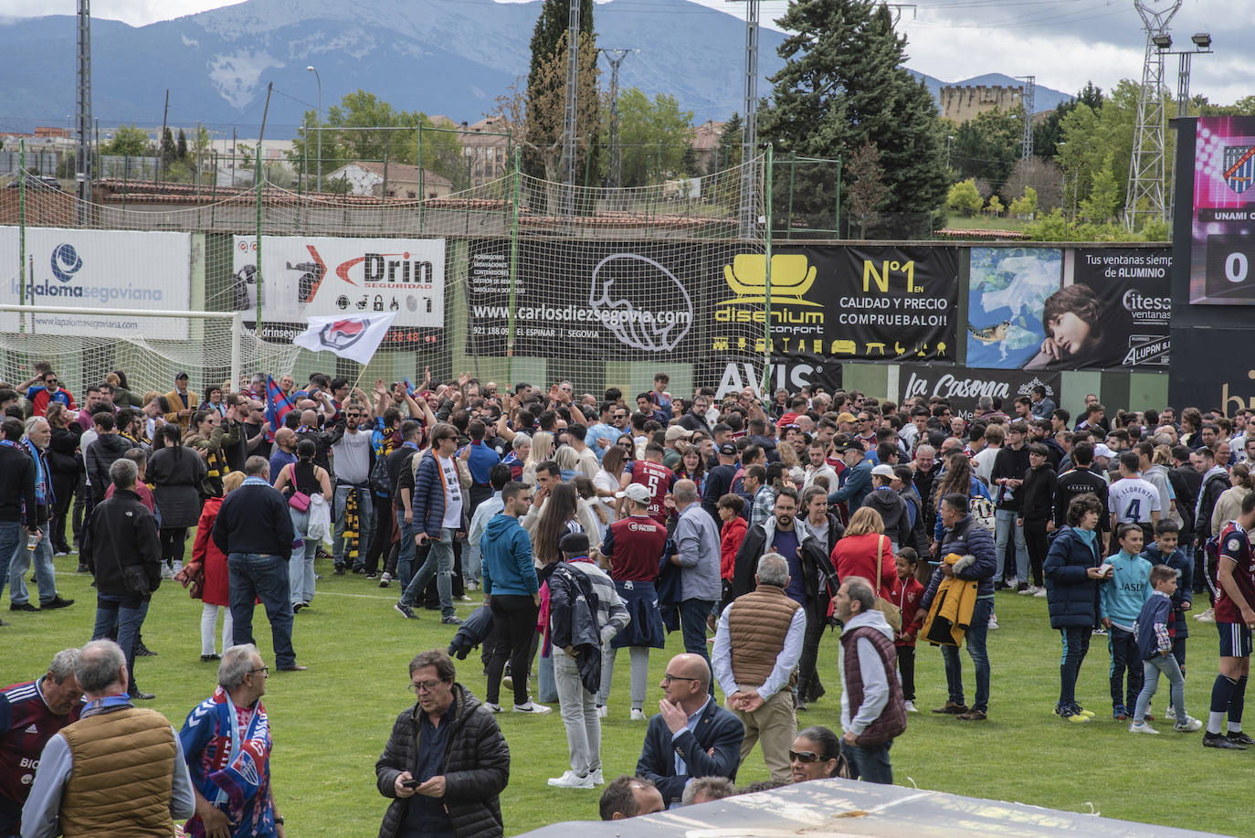 Las mejores fotografías de la celebración del ascenso en La Albuera