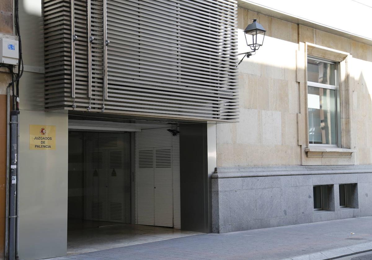 Sede judicial en el antiguo Banco de España.