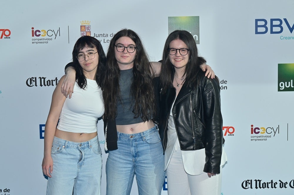 Andrea Roldán, Marina Martín y Rebeca Macías.