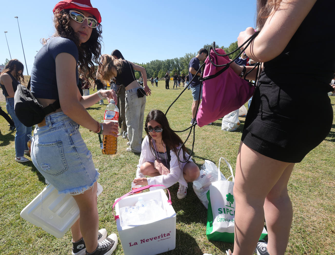 La fiesta de la ITA ya llena el parque Ribera Sur