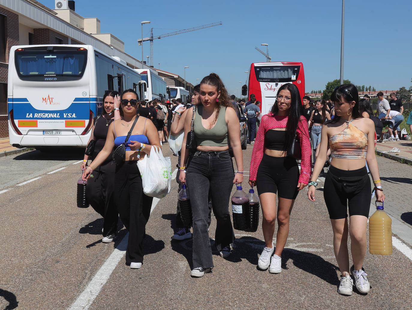 La fiesta de la ITA ya llena el parque Ribera Sur