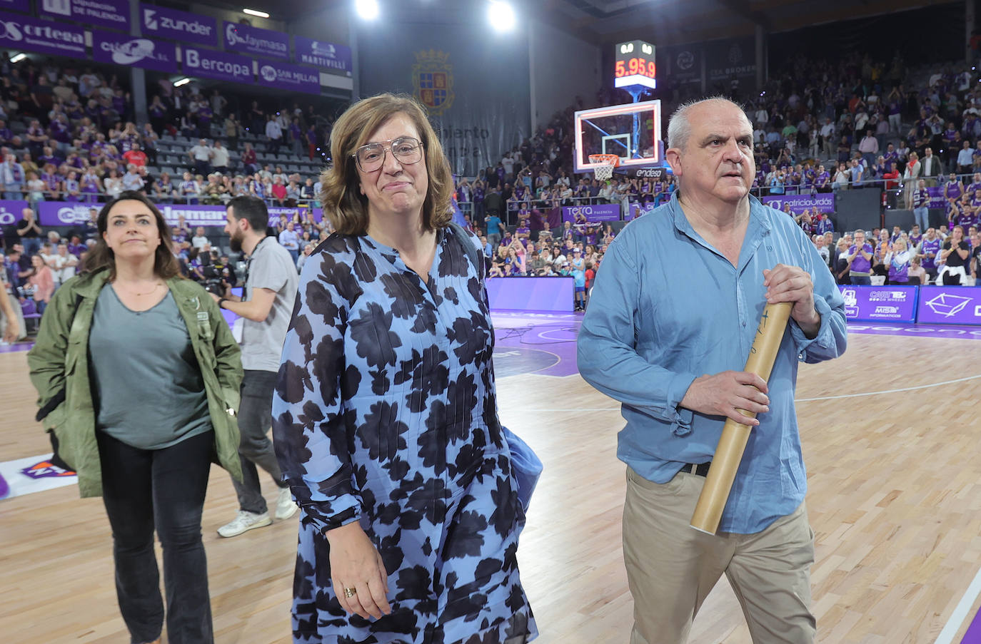 Búscate en las gradas del Pabellón en el último partido del Zunder en ACB en casa