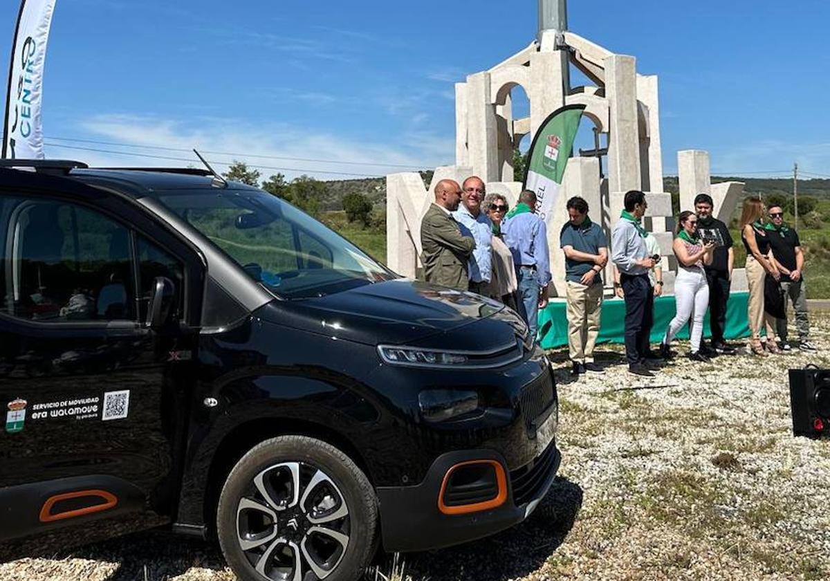 Presentación del vehículo eléctrico.