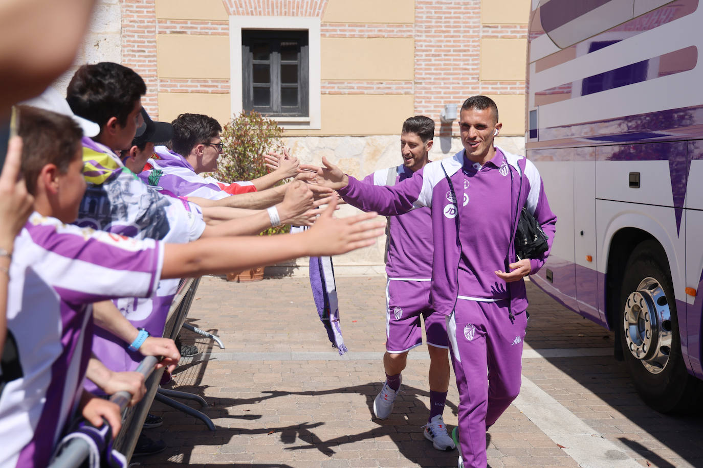 Las imágenes del espectacular ambiente previo al partido del Real Valladolid