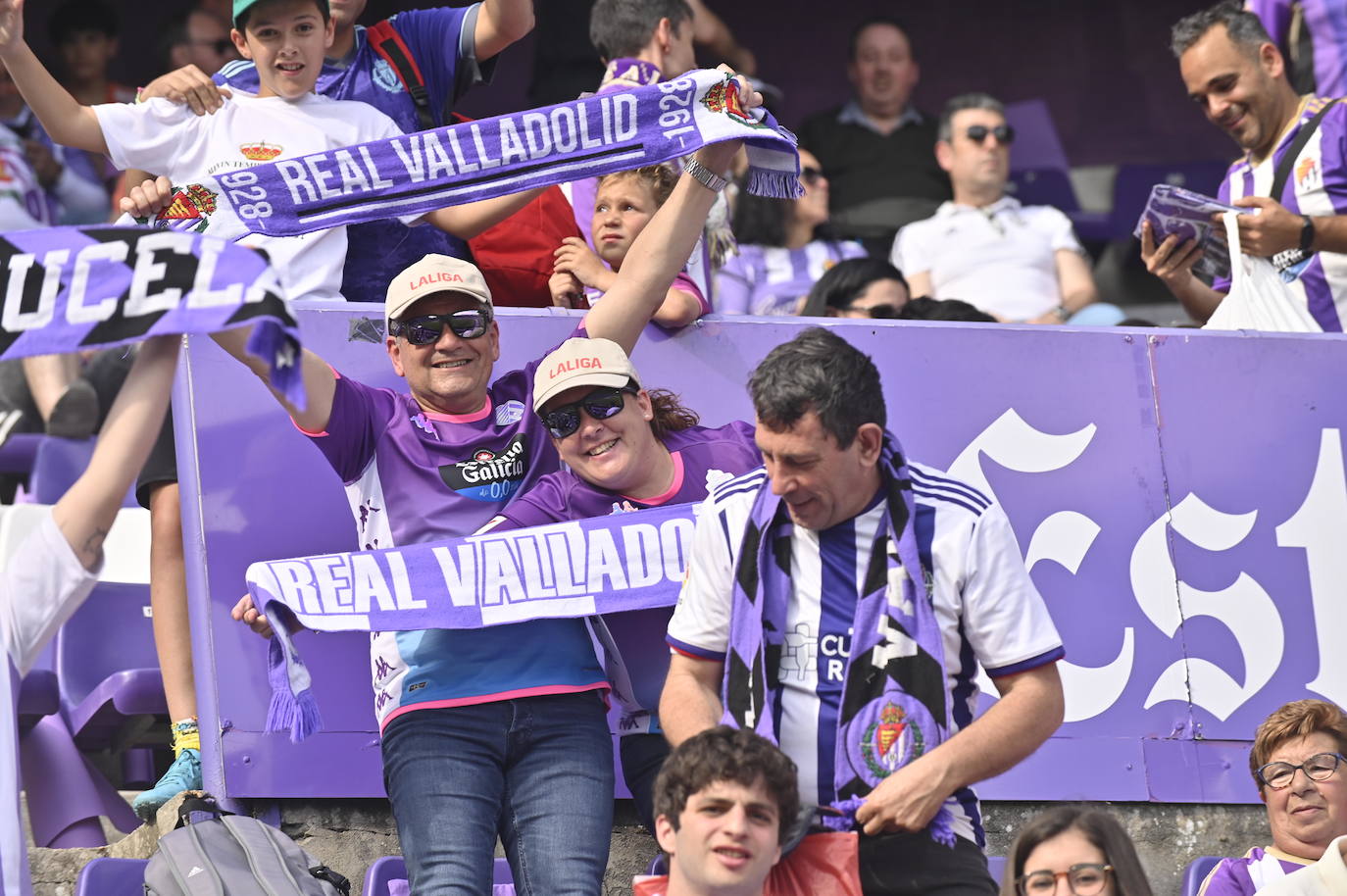 Búscate en la grada del estadio José Zorrilla (3/4)