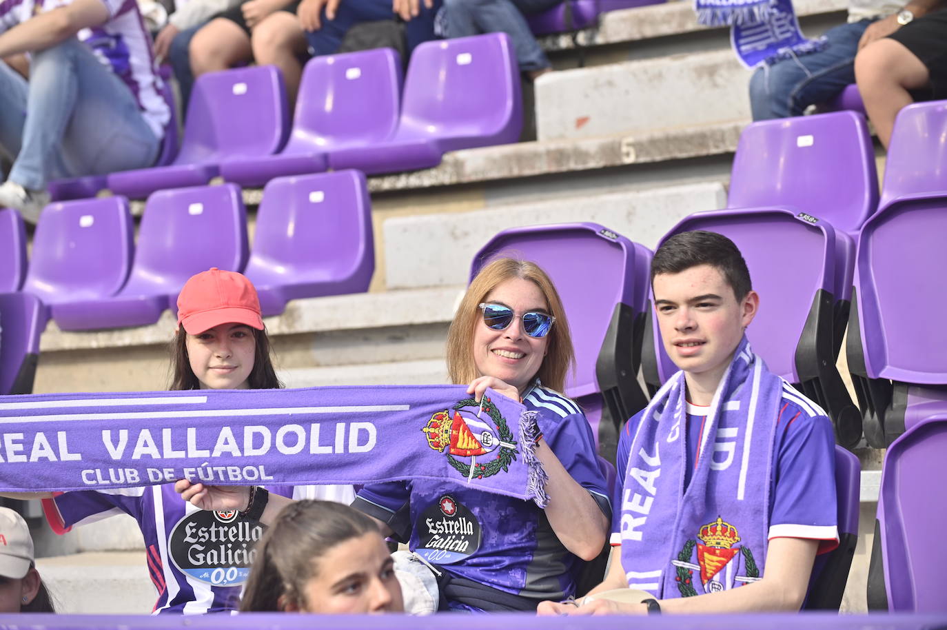 Búscate en la grada del estadio José Zorrilla (4/4)