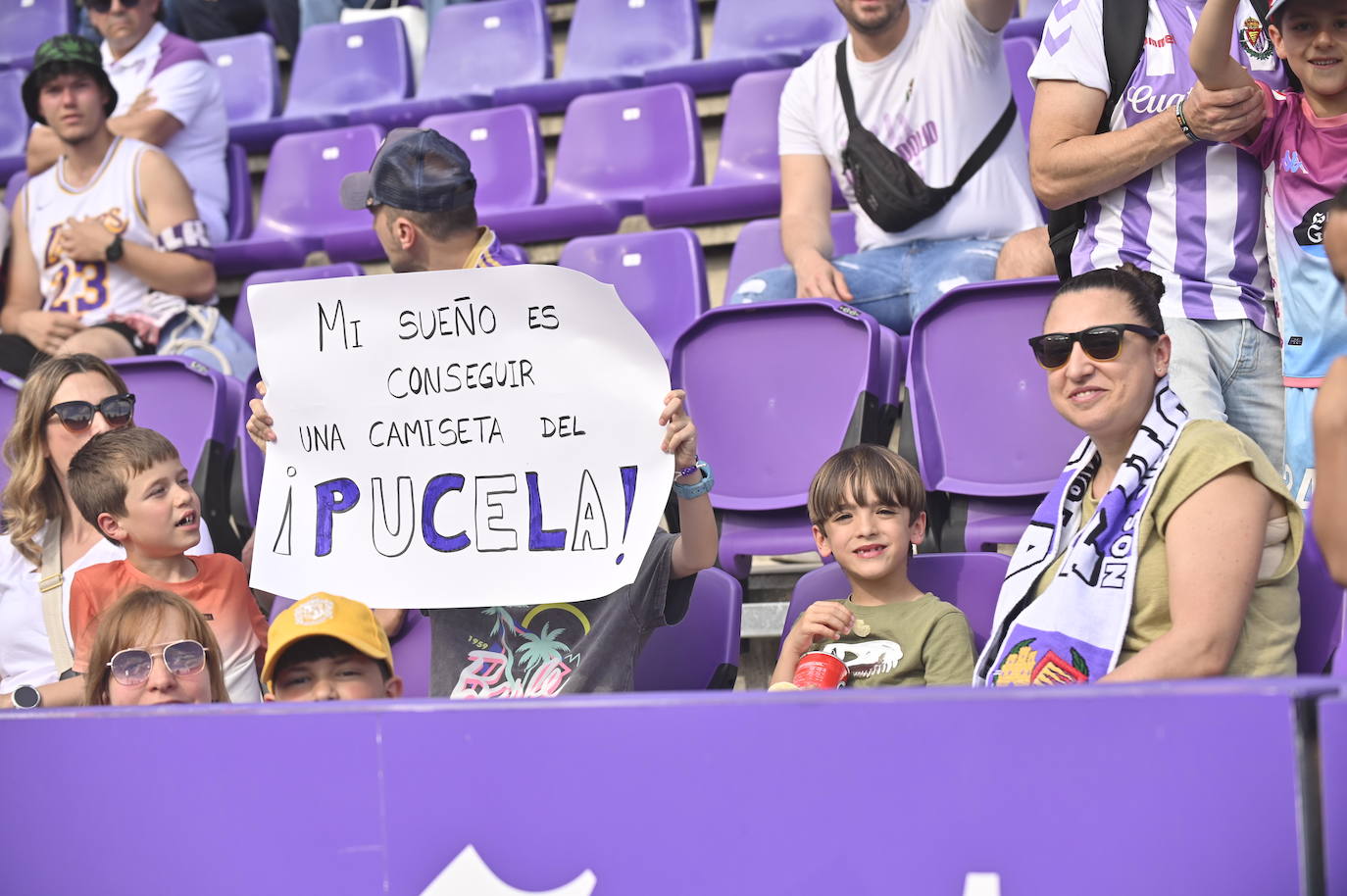 Búscate en la grada del estadio José Zorrilla (4/4)