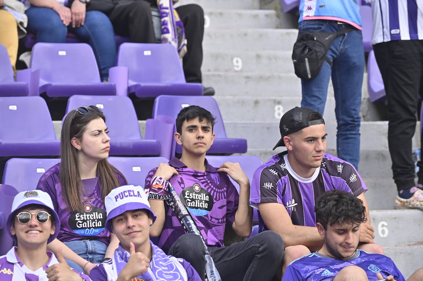 Búscate en la grada del estadio José Zorrilla (2/4)