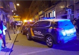 Intervención policial en la calle Villalpando de Zamora durante el tiroteo.