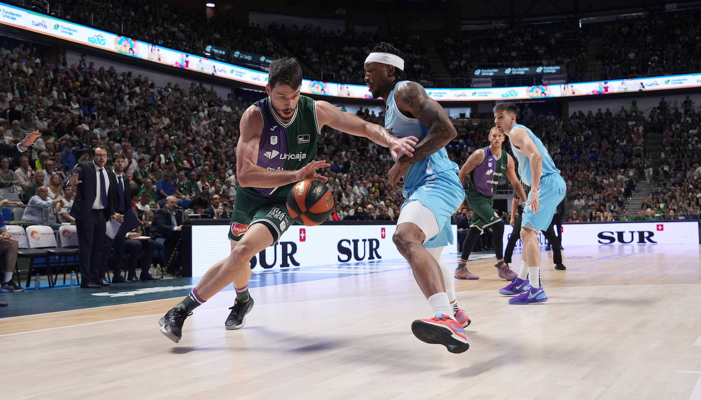 Emocionante ovación al Zunder en su último partido en ACB