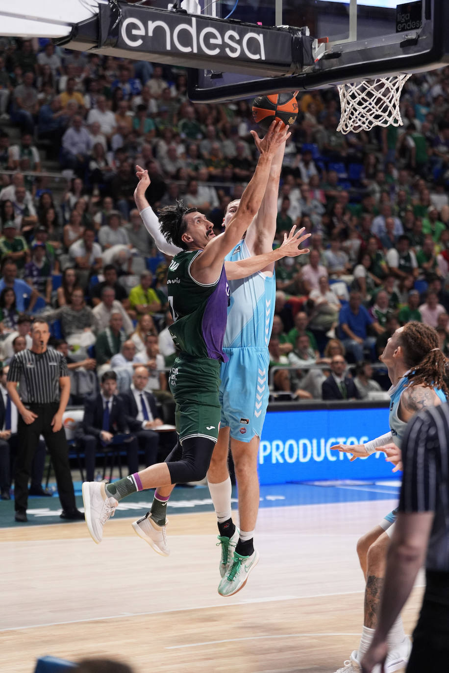 Emocionante ovación al Zunder en su último partido en ACB