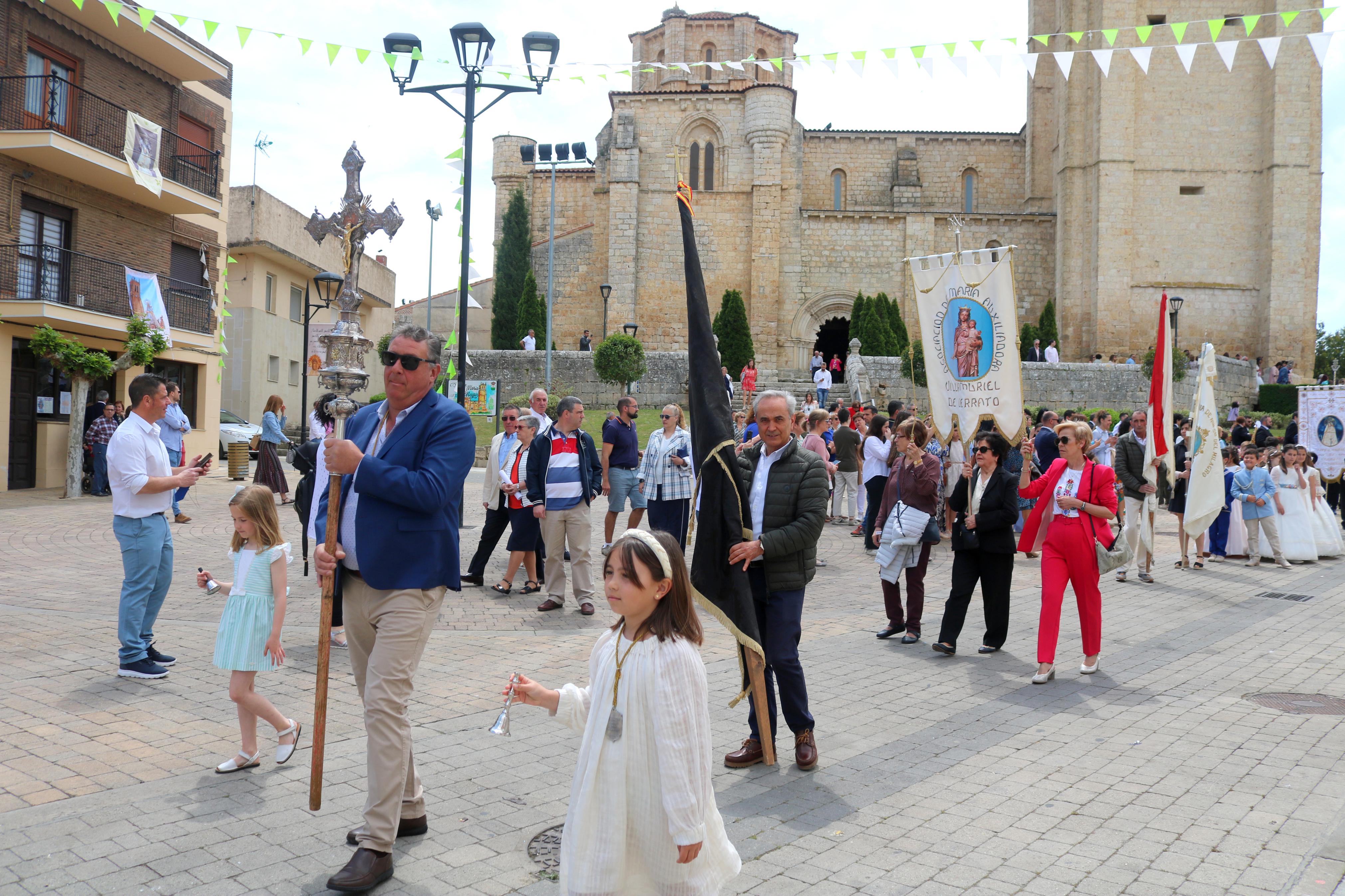 Villamuriel de Cerrato se rinde a la Virgen del Milagro