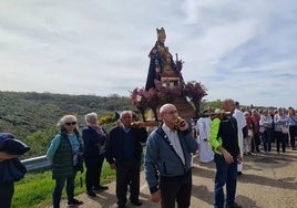 Traslado de la Virgen hasta el Santuario del Brezo.