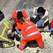El hombre quemado a lo bonzo en Burgos permanece en la UCI y prevén una recuperación de meses