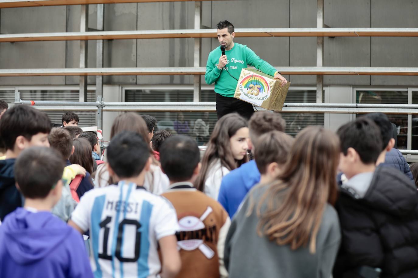 Las imágenes de la cápsula del tiempo del CEIP Parque Alameda