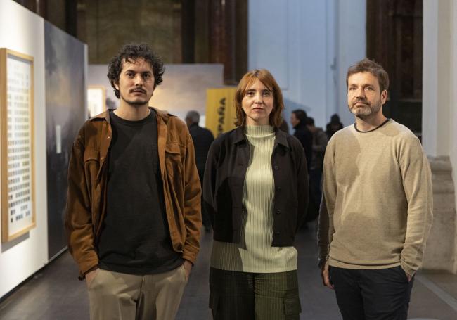 Cristóbal Asencio, Cristina Garrido y Juan Millás en la sala de Las Francesas.