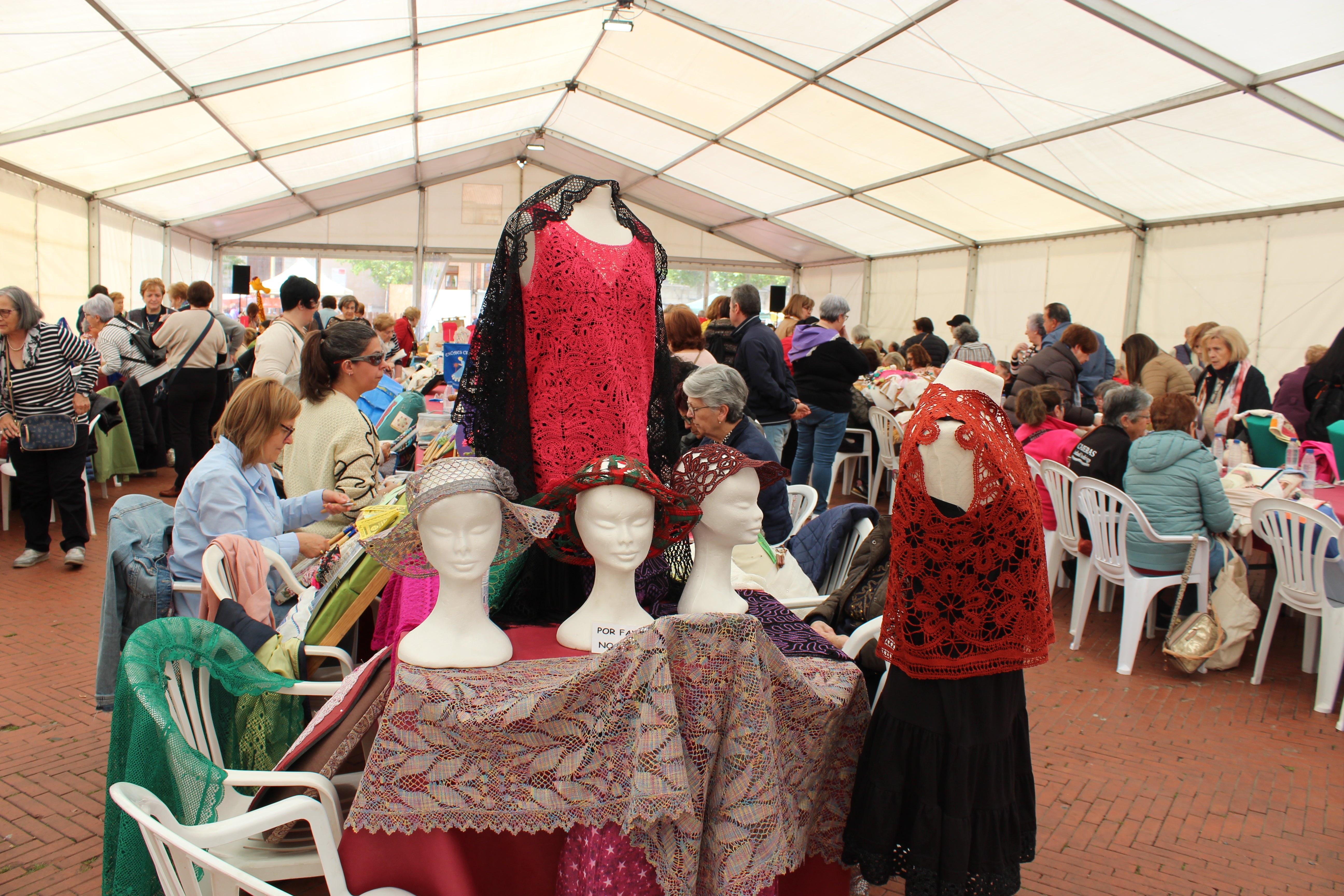 Medina de Campo recupera las tradición con la III Feria Multilabores