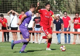 Luis del Barrio, durante un partido con el Turégano.