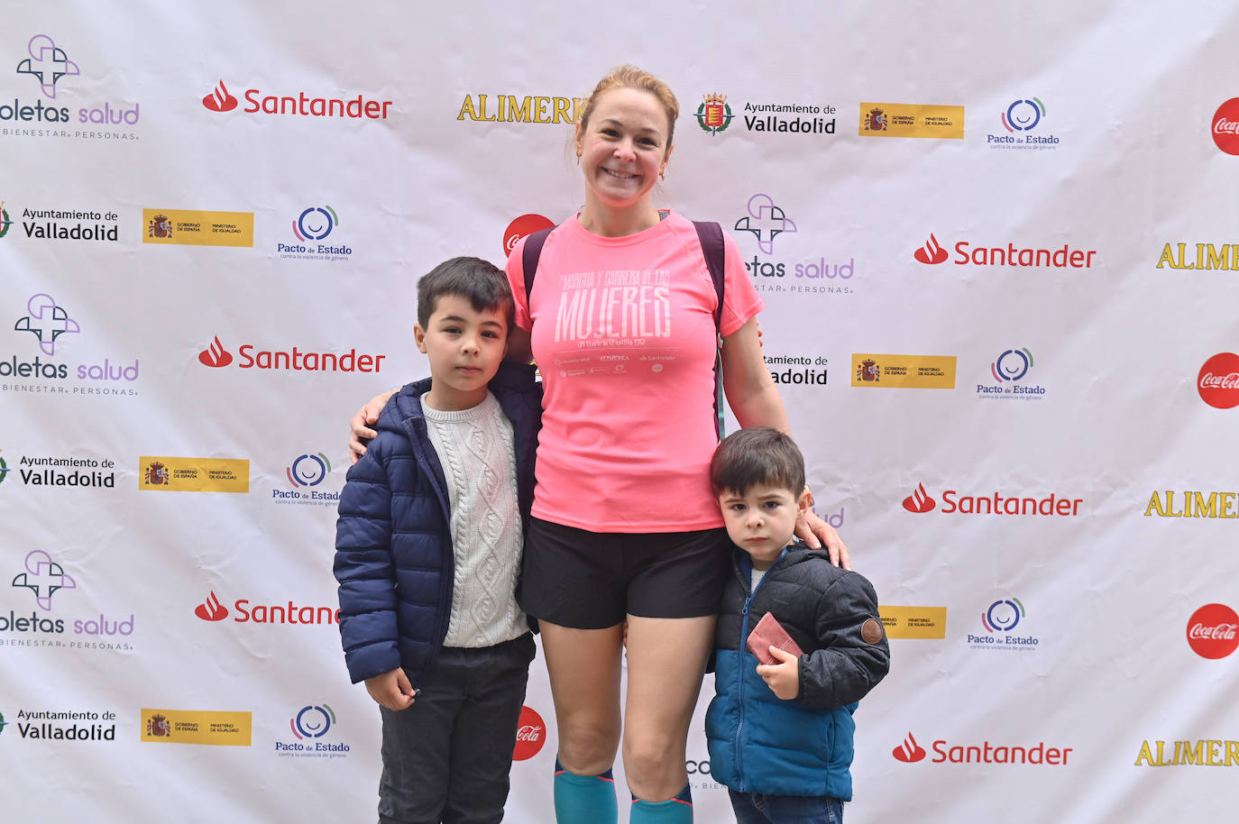 El álbum de los participantes en la Marcha y Carrera de las Mujeres