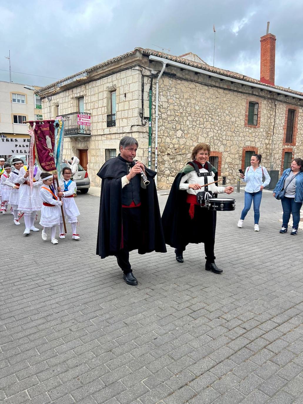 Villanubla acoge el IV Encuentro de Folclore Infantil