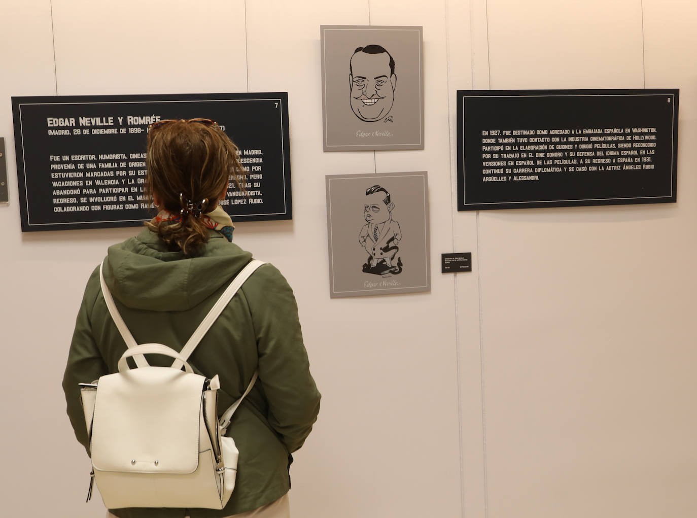 Una exposición de material de &#039;La torre de los siete jorobados&#039;
