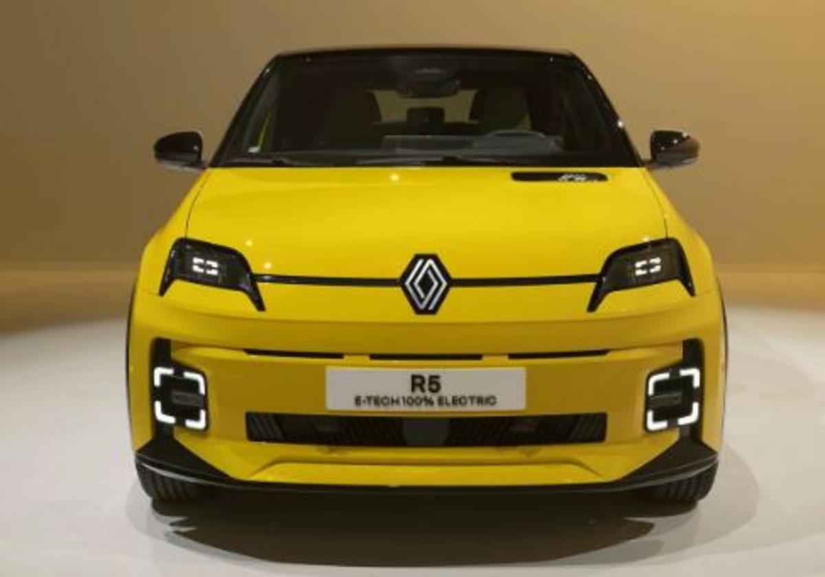 El nuevo Renault 5, totalmente eléctrico, en uno de los modelos disponibles.