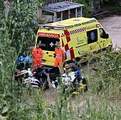 Sale ilesa tras caer al Pisuerga junto al puente de Hispanoamérica