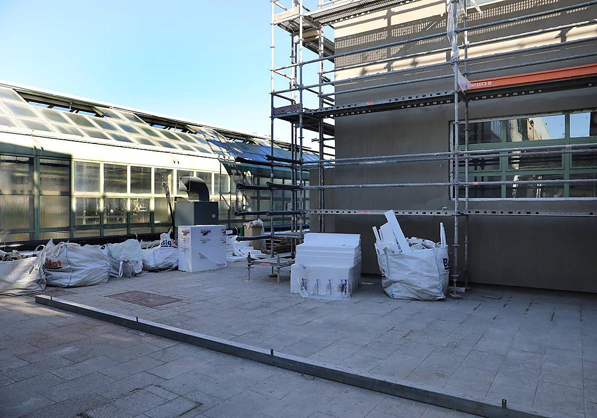 Obras de eficiencia energética, en los edificios de la 'escuela verde' del campus.