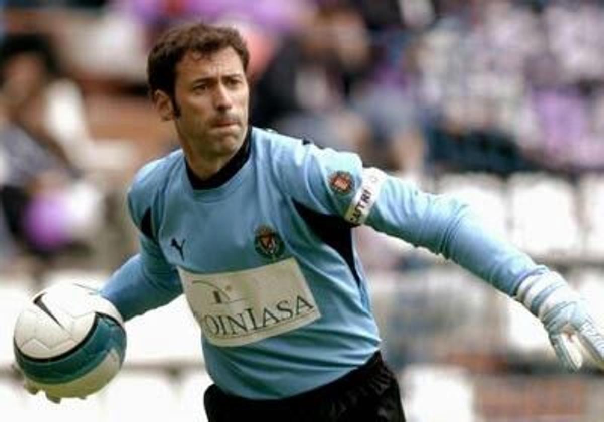 Alberto López colgó las botas con 40 años. Después volvió al Pucela como entrenador