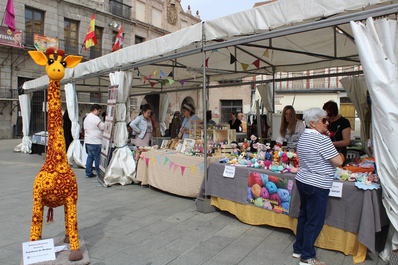 Las imágenes de la Feria de Productos de la Tierra y Artesanales de Medina del Campo